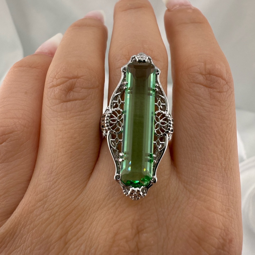 Silver color Ring with Green Gemstone - Picture 2 of 8